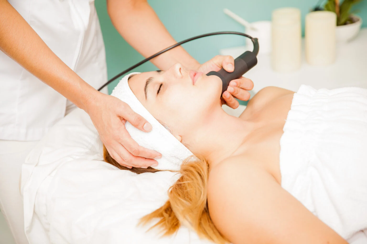 Profesionalni tretma obraza v salonu Zoja Beauty